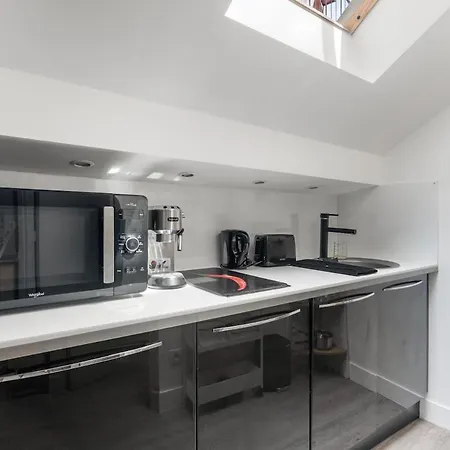 Moderne - Eiffel Tower Appartement *